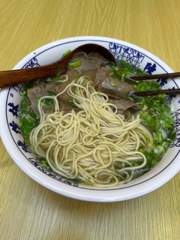 靠美团又活了一天奶茶比一顿饭贵靠美团又活了一天奶茶比一顿饭贵