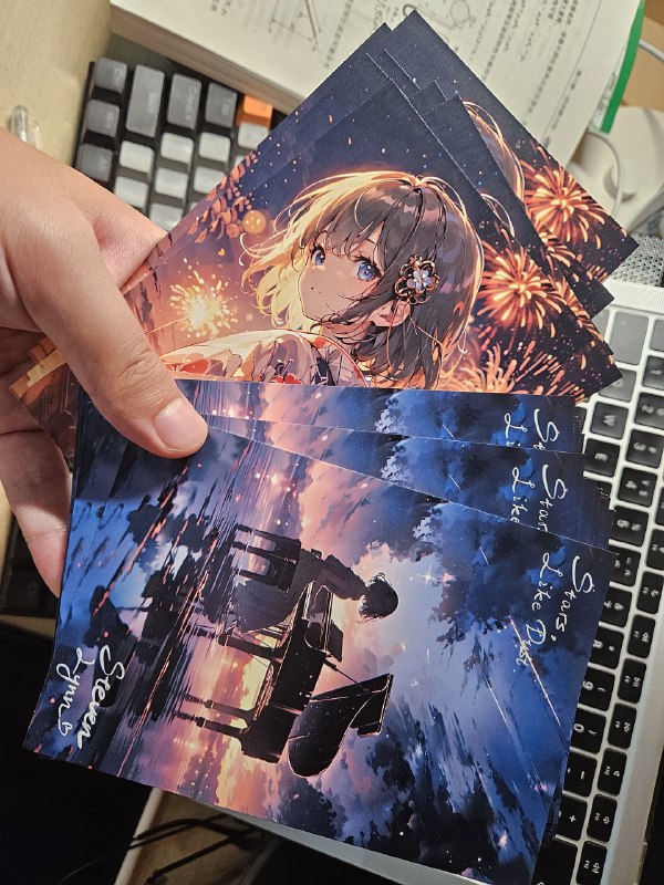 推上准备送的明信片推上准备送的明信片