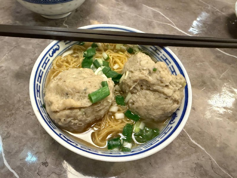 今天吃鱼球面