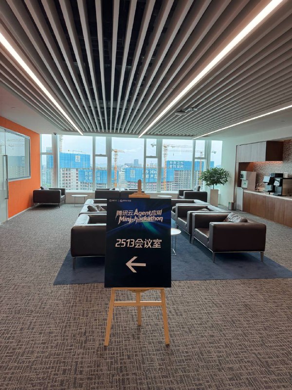 来滨海主持比赛了来滨海主持比赛了