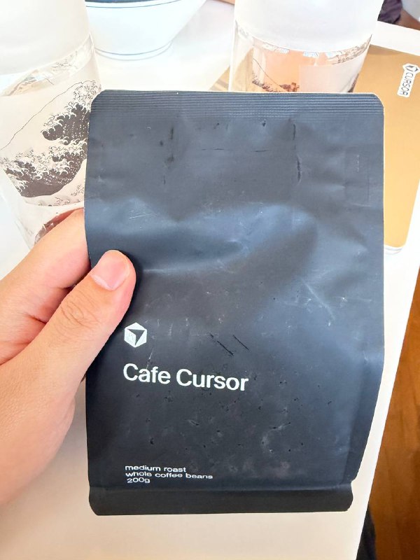 cursor meetup hk！领到了cursor牌咖啡豆cursor meetup hk！领到了cursor牌咖啡豆