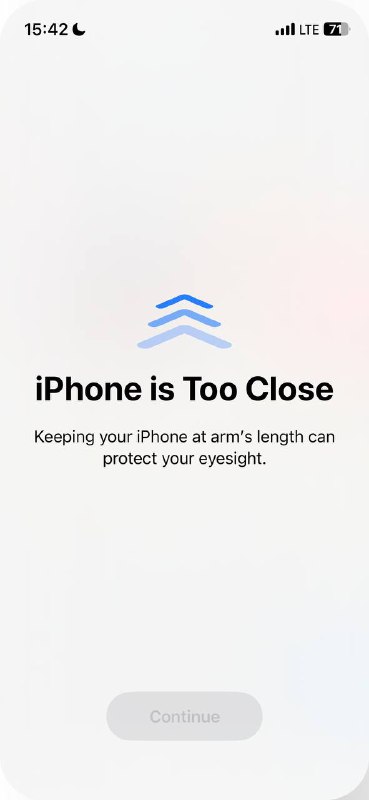 #iOS17 距离检测似乎很容易触发按照它的意思，少于一臂距离的都属于离手机过近了