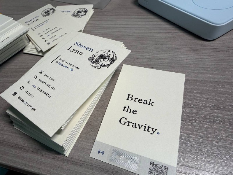 新一版名片，明天封培去发