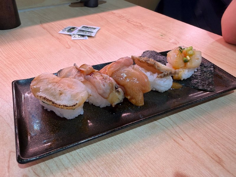 晚上吃スシロー晚上吃スシロー