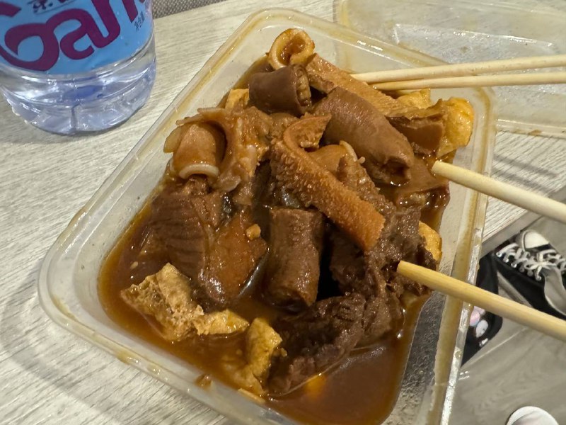来点粤国特色夜宵VV豆奶芒果桃胶双拼双皮奶牛杂来点粤国特色夜宵VV豆奶芒果桃胶双拼双皮奶牛杂