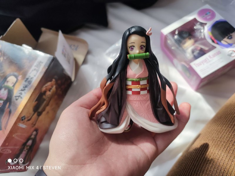 宿舍书桌喜提新摆件（Q版栗花落闲鱼价格一半不到血亏）宿舍书桌喜提新摆件（Q版栗花落闲鱼价格一半不到血亏）